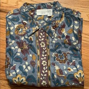 Van Heusen button down blouse- size M